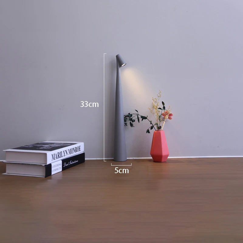 Moderne Bordlampe | LED Skrivebordslampe med Berøringsdæmpning | Cordless Design til Praktisk Belysning